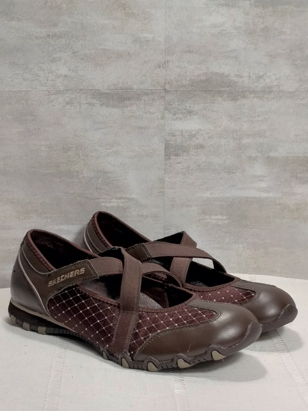 Skechers Brown Cross-Strap Casual Mary Jane Style Walking Shoes Casual Comfort